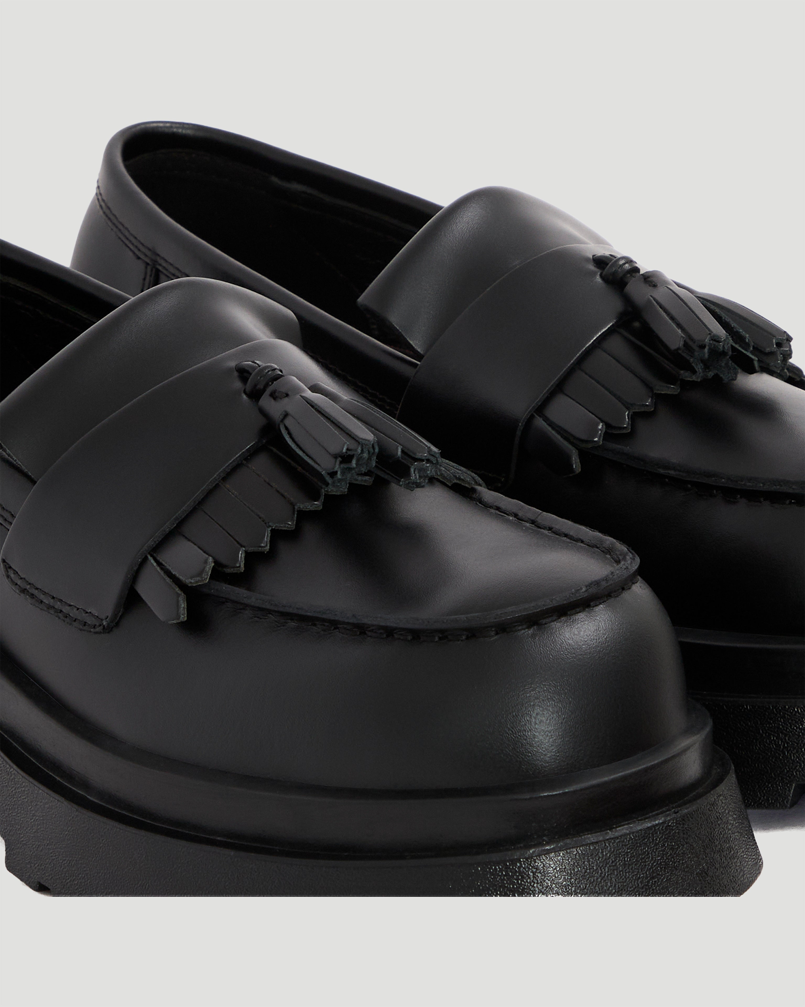 THEWOLF CHUNKY TASSEL LOAFER SS24